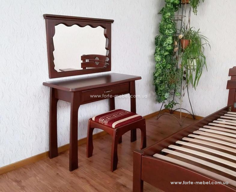 Выбираем туалетный столик для нашей спальни